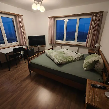 Landgasthof Hoelzlisberg Mini-hôtel 3*