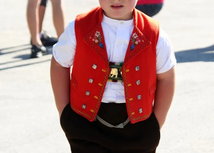 Landgasthof Hoelzlisberg Kro 3*