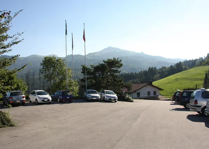 Landgasthof Holzlisberg Inn